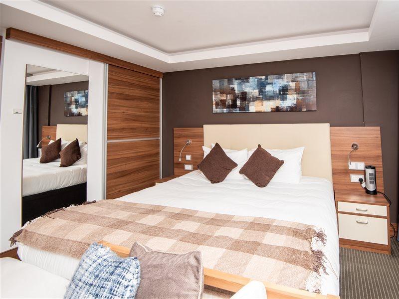 Livin' Serviced Apartments Watford  Dış mekan fotoğraf