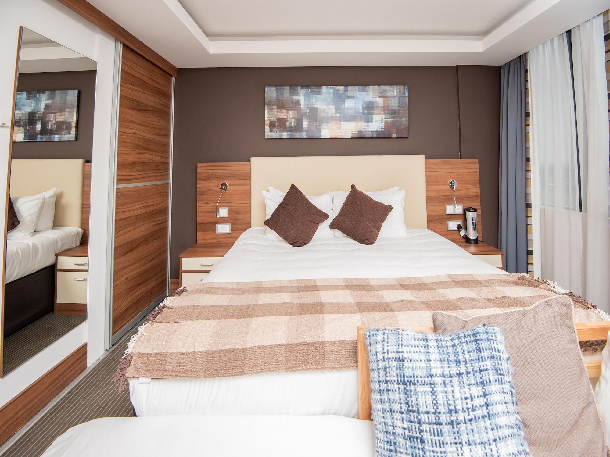 Livin' Serviced Apartments Watford  Dış mekan fotoğraf