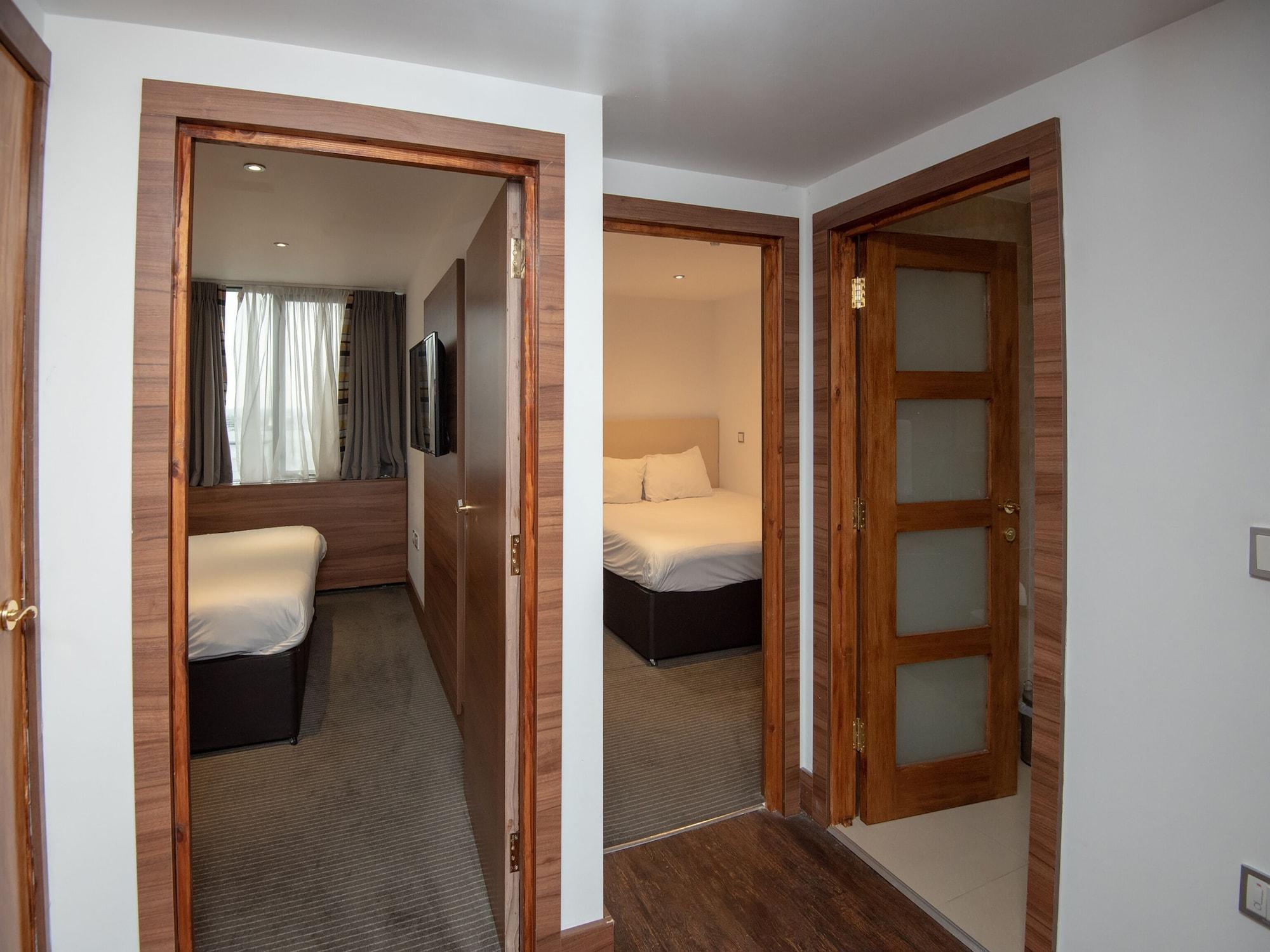 Livin' Serviced Apartments Watford  Dış mekan fotoğraf