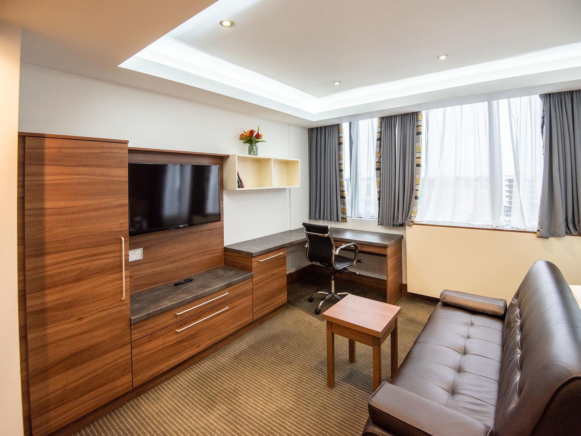 Livin' Serviced Apartments Watford  Dış mekan fotoğraf