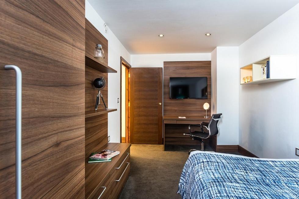 Livin' Serviced Apartments Watford  Dış mekan fotoğraf